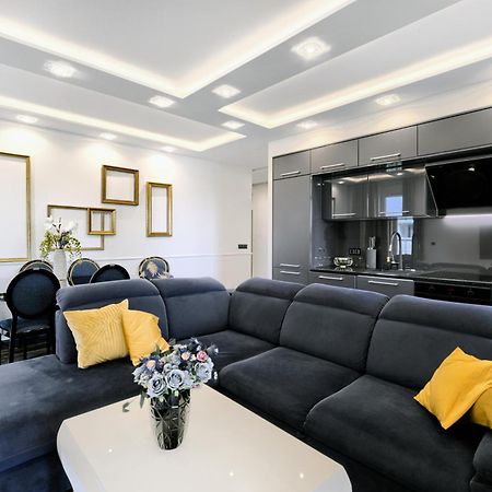 About Art Apartments - Sikorskiego فروتسواف المظهر الخارجي الصورة
