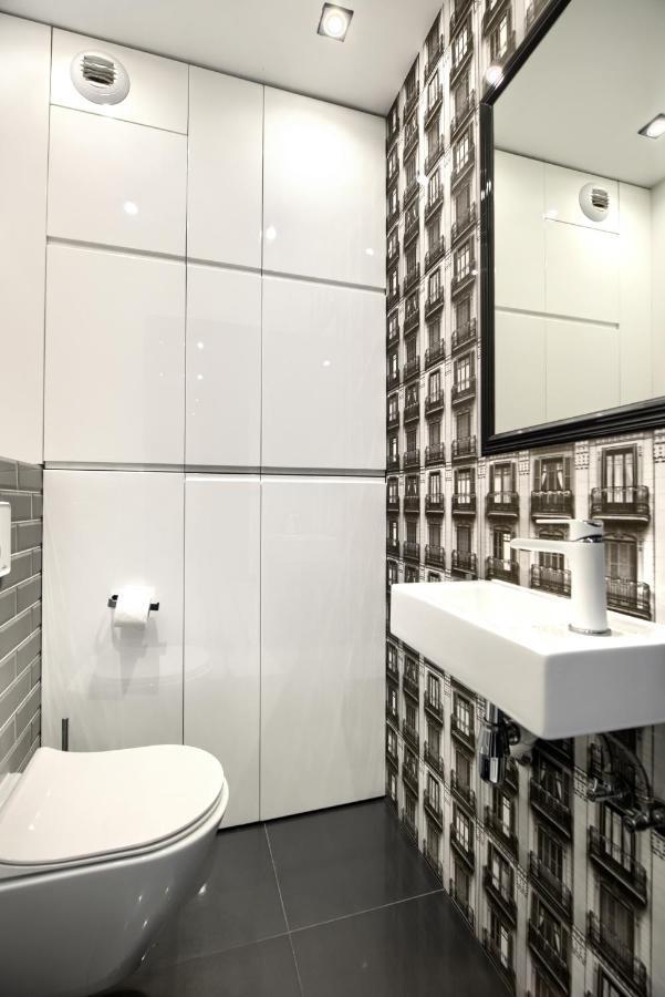 About Art Apartments - Sikorskiego فروتسواف المظهر الخارجي الصورة